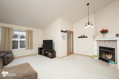 8835 Cross Pointe Loop, Anchorage, AK 99504 photo 6