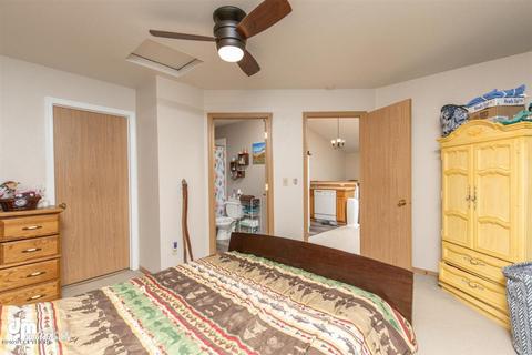 8835 Cross Pointe Loop, Anchorage, AK 99504 photo 24
