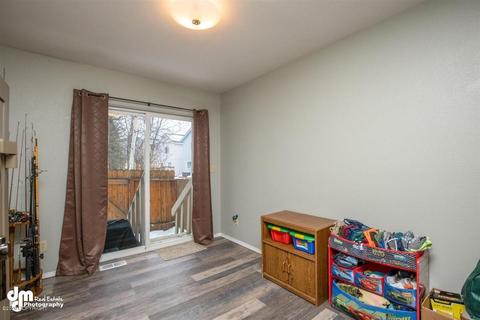 8835 Cross Pointe Loop, Anchorage, AK 99504 photo 14