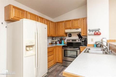 8835 Cross Pointe Loop, Anchorage, AK 99504 photo 10