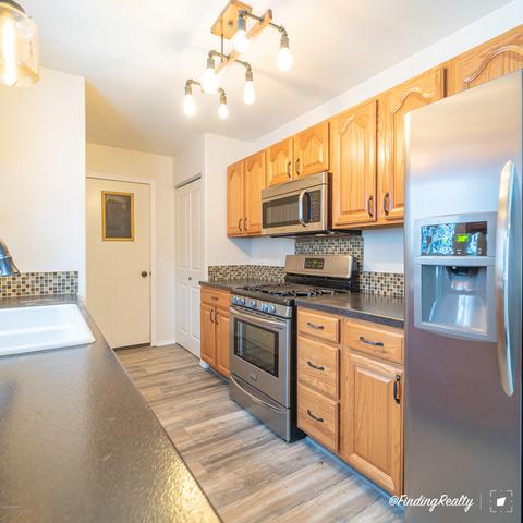 20446 Eagle River Rd, Eagle River, AK 99577 photo 9