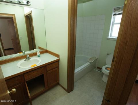 5731 E 6th Ave # 9, Anchorage, AK 99504 photo 9