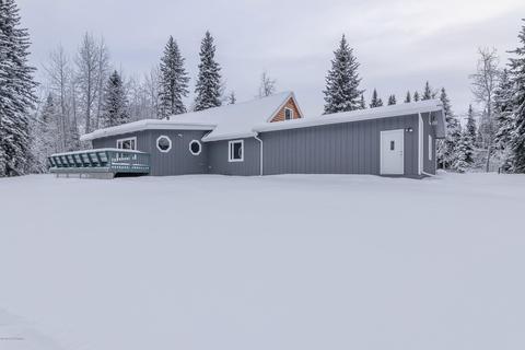 2081 Loose Moose Loop, North Pole, AK 99705 photo 22