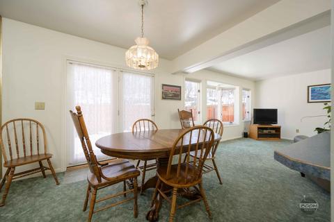 2245 Daybreak Ct, Anchorage, AK 99501 photo 3