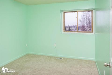 1850 Commodore Dr, Anchorage, AK 99507 photo 14