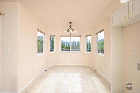 19054 Mountain Point Cir, Eagle River, AK 99577 photo 8