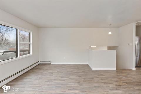 1041 E 26th Ave, Anchorage, AK 99508 photo 3