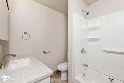 1041 E 26th Ave, Anchorage, AK 99508 photo 20
