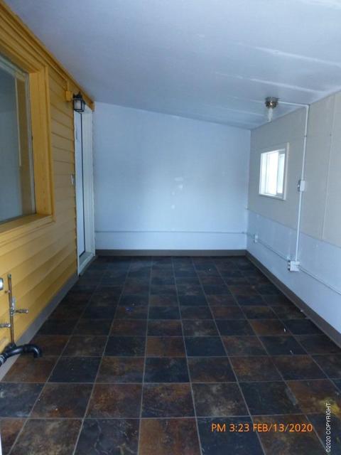 327 E 23rd Ave, Anchorage, AK 99503 photo 2
