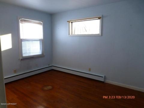 327 E 23rd Ave, Anchorage, AK 99503 photo 5