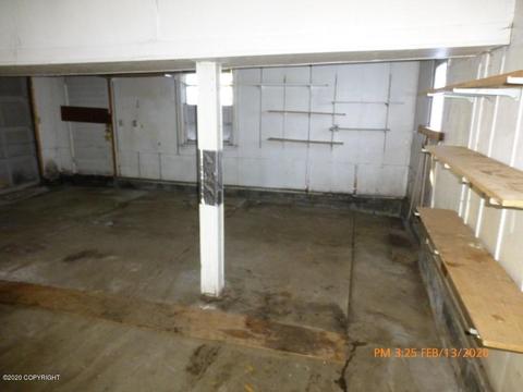 327 E 23rd Ave, Anchorage, AK 99503 photo 11