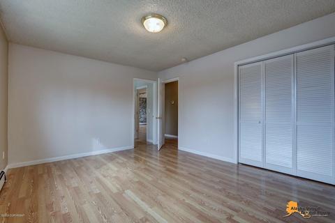 8025 E 4th Ave, Anchorage, AK 99504 photo 18