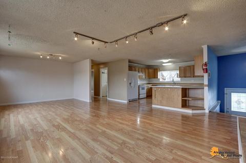 8025 E 4th Ave, Anchorage, AK 99504 photo 8