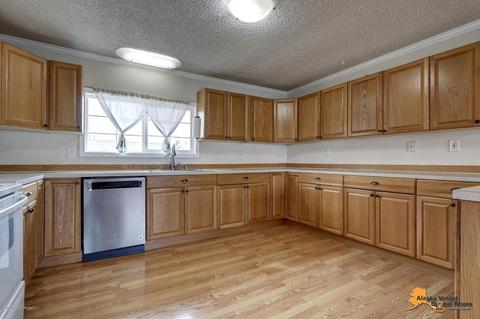 8025 E 4th Ave, Anchorage, AK 99504 photo 13