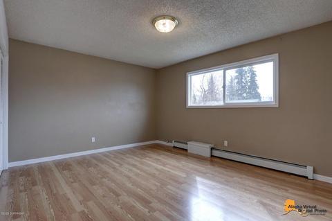 8025 E 4th Ave, Anchorage, AK 99504 photo 17