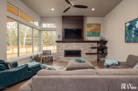 2108 Arcadia Dr, Anchorage, AK 99517 photo 9