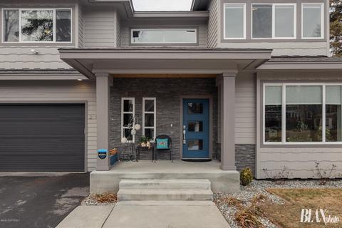 2108 Arcadia Dr, Anchorage, AK 99517 photo 2