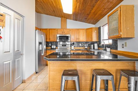8727 Cross Pointe Loop, Anchorage, AK 99504 photo 11