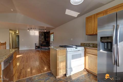 11250 Borealis St, Eagle River, AK 99577 photo 10