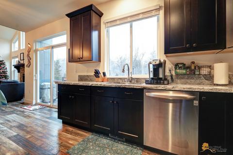 21615 Falling Water Cir, Eagle River, AK 99577 photo 9
