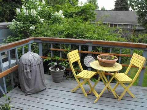 6710 E 10th Ave, Anchorage, AK 99504 photo 2