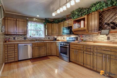 10228 Louis Pl, Eagle River, AK 99577 photo 29