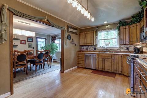 10228 Louis Pl, Eagle River, AK 99577 photo 31