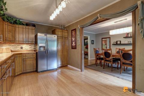 10228 Louis Pl, Eagle River, AK 99577 photo 30