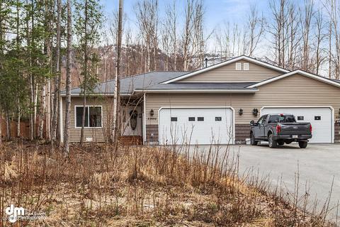 22692 Needels Loop # 6, Chugiak, AK 99567 photo 2