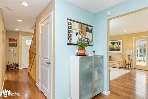 1130 E 11th Ave, Anchorage, AK 99501 photo 17