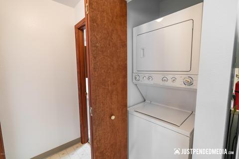 335 E 23rd Ave, Anchorage, AK 99503 photo 33