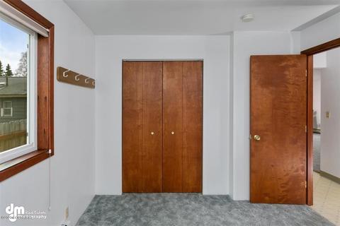 335 E 23rd Ave, Anchorage, AK 99503 photo 35
