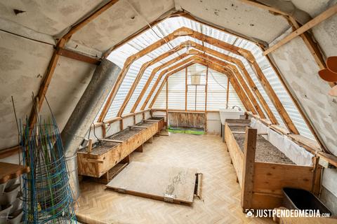 335 E 23rd Ave, Anchorage, AK 99503 photo 49