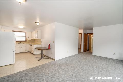 335 E 23rd Ave, Anchorage, AK 99503 photo 31