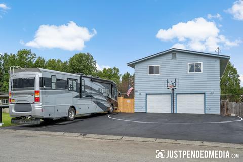 335 E 23rd Ave, Anchorage, AK 99503 photo 1