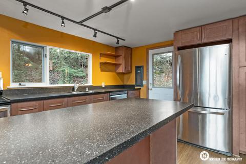 3744 Corps Cir, Anchorage, AK 99507 photo 14