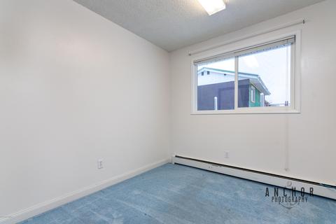3154 E 19th Ct, Anchorage, AK 99508 photo 13
