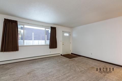 3154 E 19th Ct, Anchorage, AK 99508 photo 4