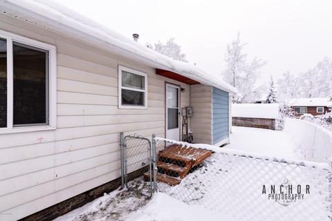 3154 E 19th Ct, Anchorage, AK 99508 photo 24