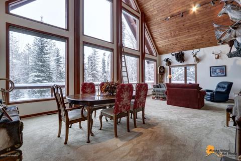 9400 Main Tree Dr, Anchorage, AK 99507 photo 3