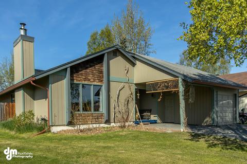 7720 Jaguar Cir, Anchorage, AK 99502 photo 2