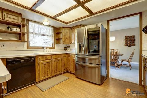 4731 Mars Dr, Anchorage, AK 99507 photo 27