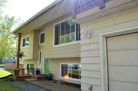 4121 Coventry Dr, Anchorage, AK 99507 photo 3