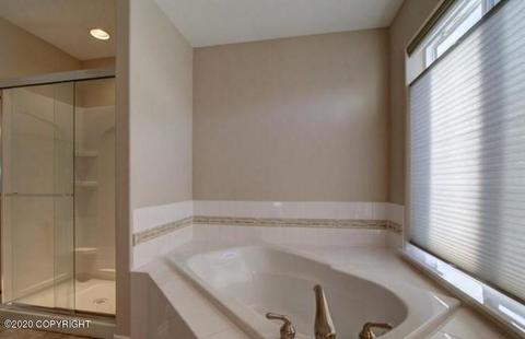 9114 Eagle River Ln, Eagle River, AK 99577 photo 16