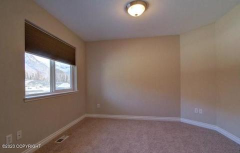 9114 Eagle River Ln, Eagle River, AK 99577 photo 14