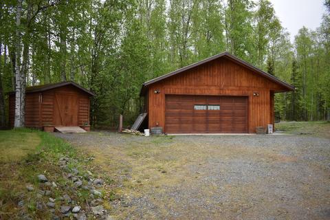 20507 Stephen Cir, Chugiak, AK 99567 photo 2