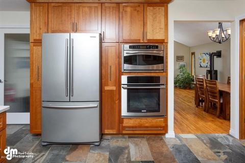 2811 Seafarer Loop, Anchorage, AK 99516 photo 17