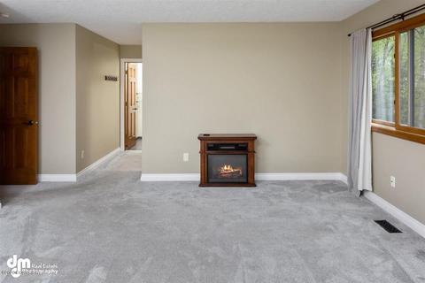 2811 Seafarer Loop, Anchorage, AK 99516 photo 32