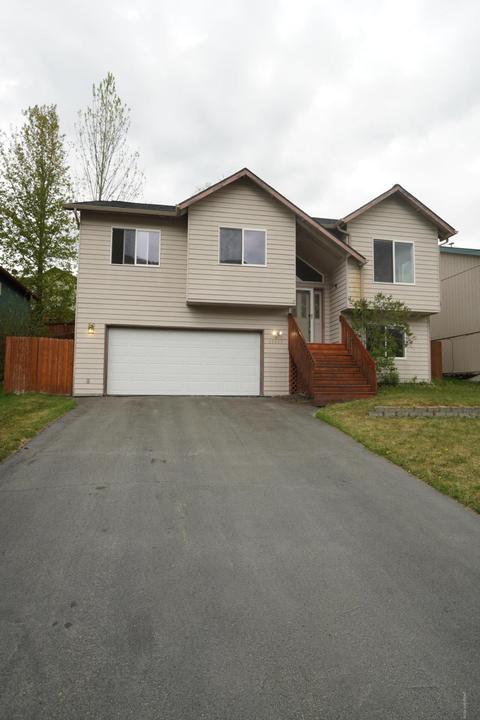19023 Trail Bay Dr, Eagle River, AK 99577 photo 1