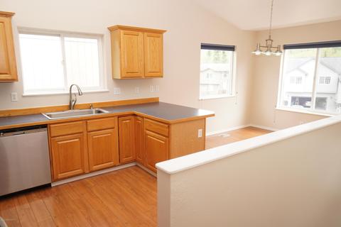 19023 Trail Bay Dr, Eagle River, AK 99577 photo 3